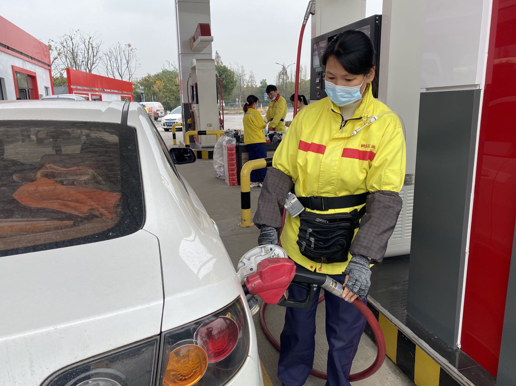 桐乡市上市加油站